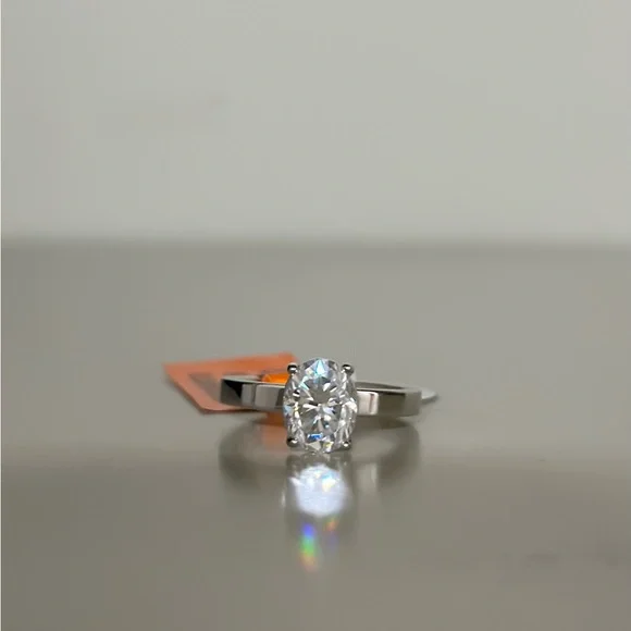 NWT MOISSANITE 925 SILVER 3.0 CTW RING - Picture 1 of 4